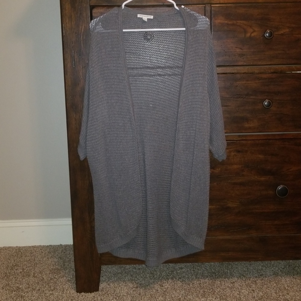 American Eagle Cardigan Sweater Size Small